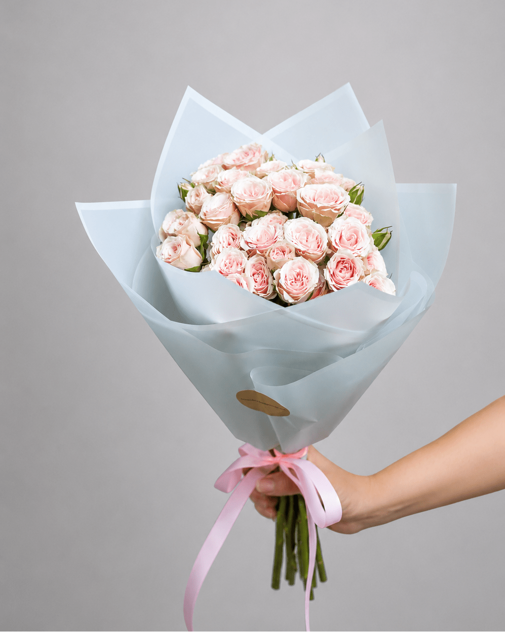 Ramo mini rosas rosadas pastel - JAZMÍN Y BERGAMOTA